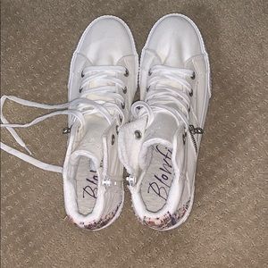 White sneakers never worn
